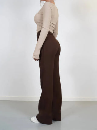 Emryn - Slim Fit Pants with Flared Pipes