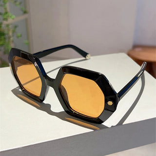 Eleanor - Trendy Oversized Sunglasses
