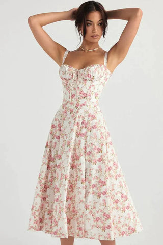 Bella - Classy Dress with Split Design