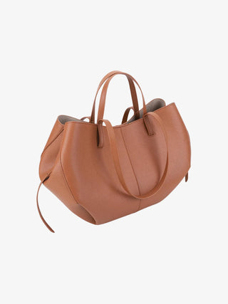 Aila - Stylish and Versatile Bag