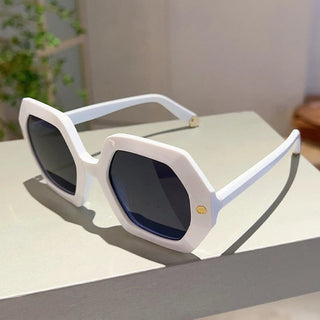 Eleanor - Trendy Oversized Sunglasses
