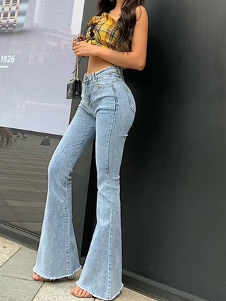 Sasha - Flared Jeans with High Waist Design