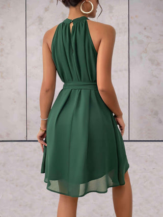 Joelle - Elegant Sleeveless Dress