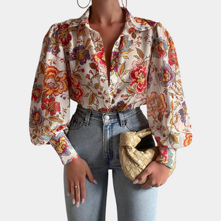 Lola - Stylish Blouse with Puffed Sleeves