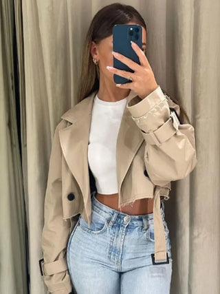 Vivi - Stylish Cropped Trenchcoat