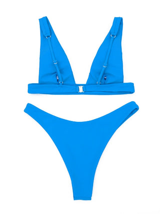 Darcy - Stylish Bikini with V-Neck Design