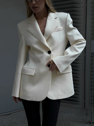 Zayla - Classy Blazer