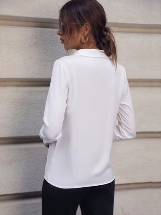 Scottie - Chic Essential Blouse