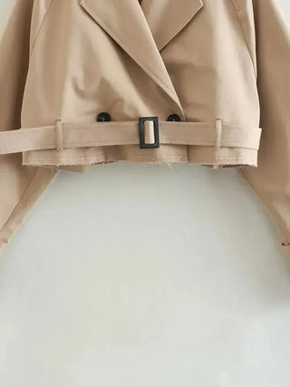 Vivi - Stylish Cropped Trenchcoat