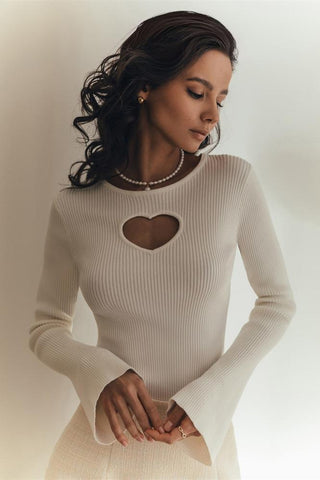 Carmen - Sexy Top with Heart and Flared Sleeves