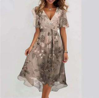 Maria - Elegant Dress with Print