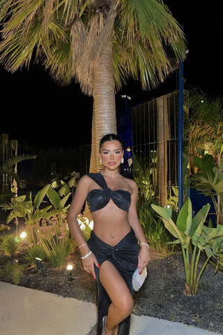Milana - Elegant Glowing 2-Piece Set